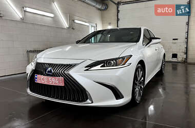 Седан Lexus ES 2021 в Ровно