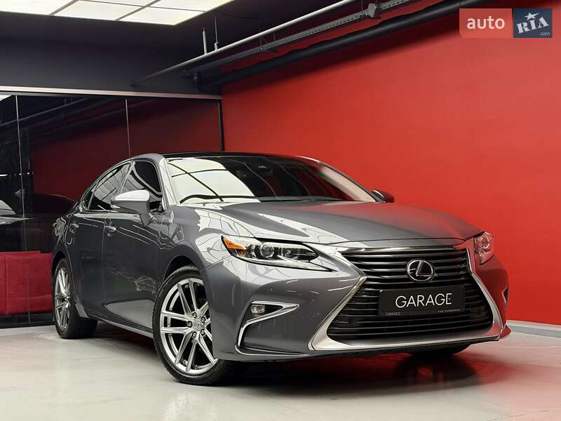 Седан Lexus ES 2018 в Києві