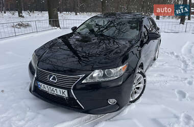 Седан Lexus ES 2014 в Киеве