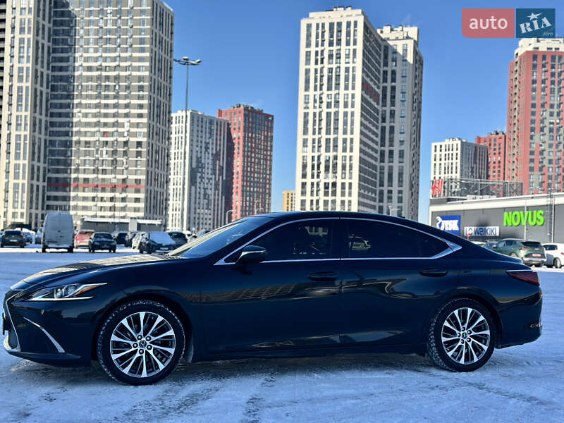Седан Lexus ES 2020 в Киеве фото 6 Седан Lexus ES 2020 в Киеве