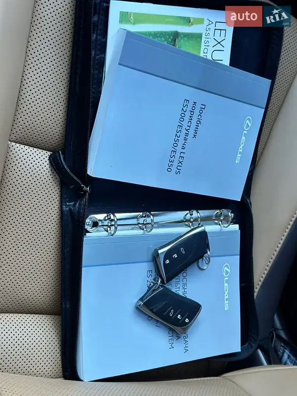 Седан Lexus ES 2020 в Киеве документ 2 фото Седан Lexus ES 2020 в Киеве документ