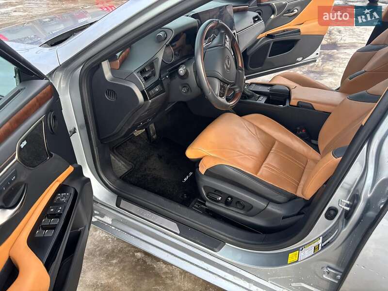 Седан Lexus ES 2022 в Тернополе фото 16 Седан Lexus ES 2022 в Тернополе