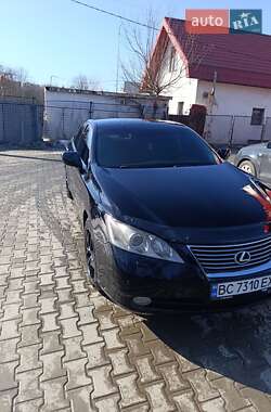 Седан Lexus ES 2008 в Львове