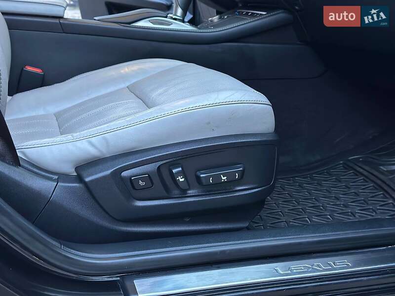 Седан Lexus ES 2016 в Одессе