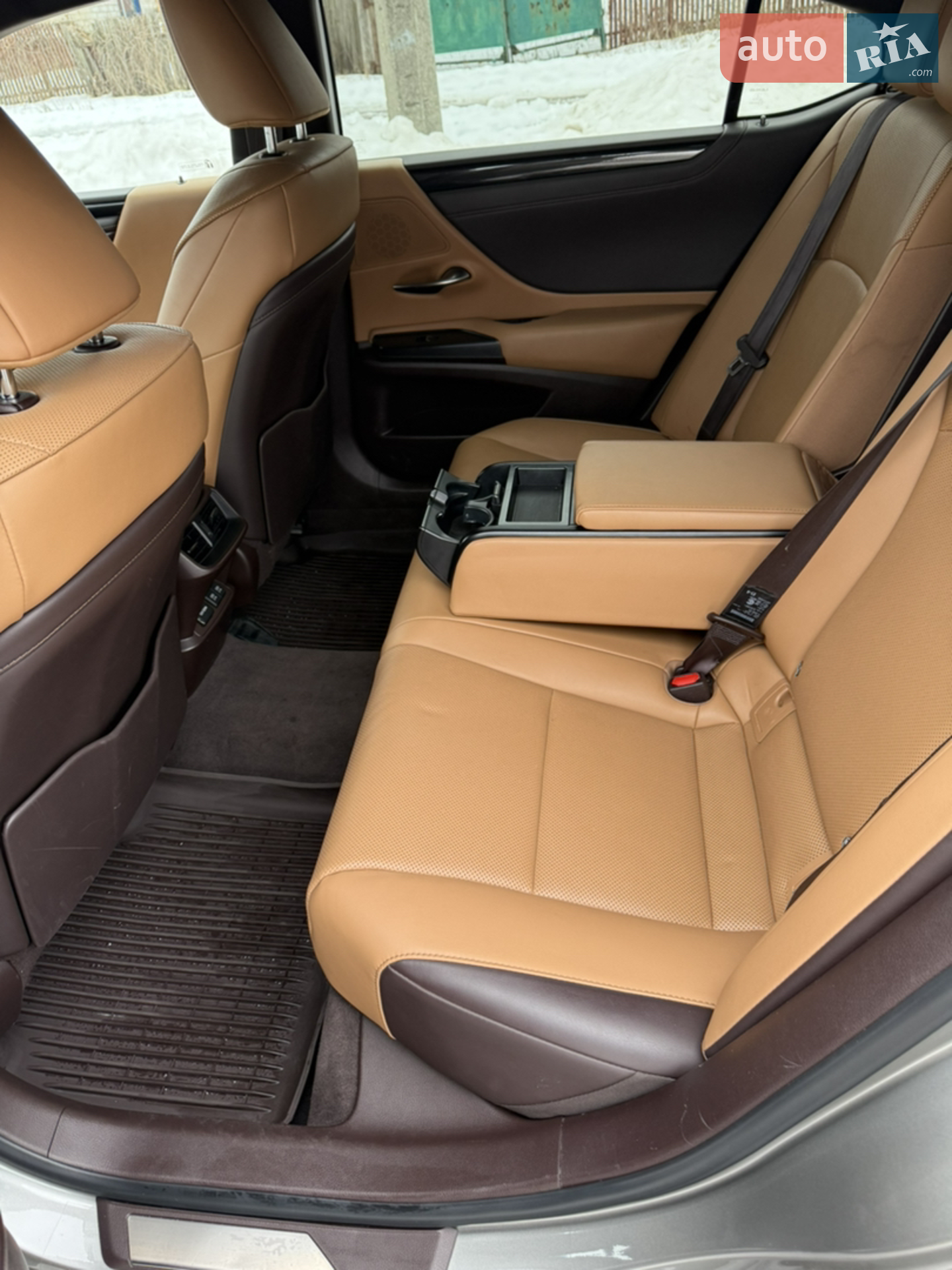 2020 Lexus ES - мініатюра 8