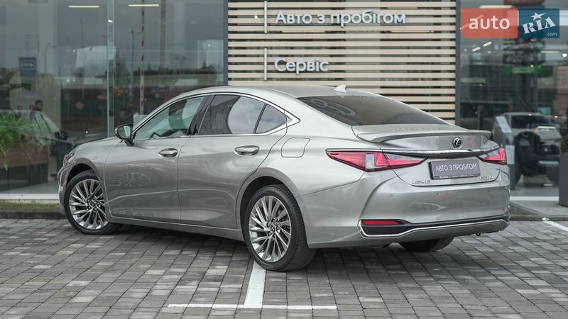 Седан Lexus ES 2022 в Львове фото 2 Седан Lexus ES 2022 в Львове