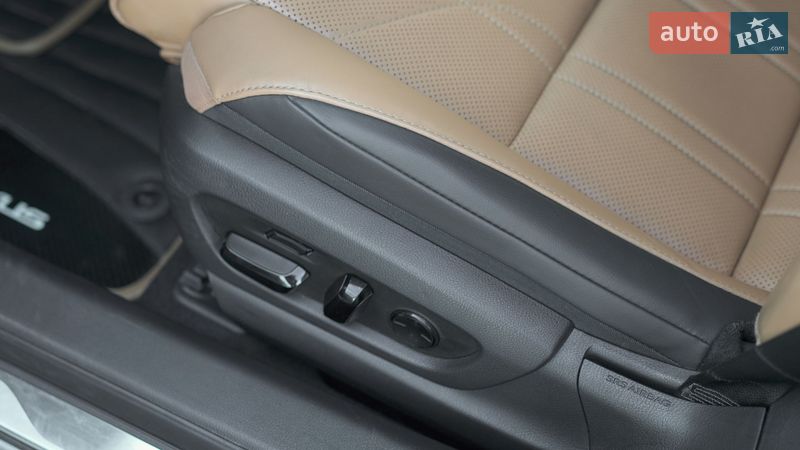 Седан Lexus ES 2022 в Львове фото 18 Седан Lexus ES 2022 в Львове