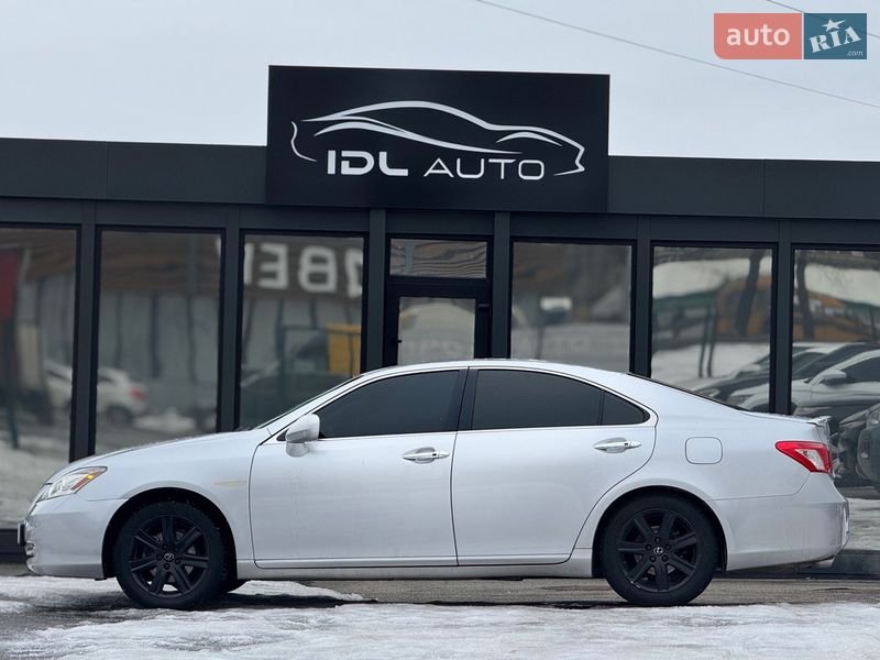 Седан Lexus ES 2006 в Киеве