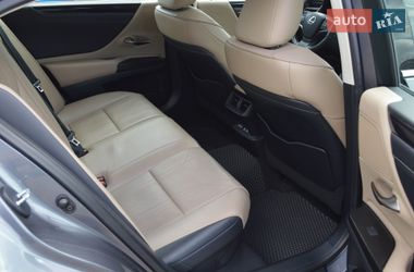 Седан Lexus ES 2019 в Одессе