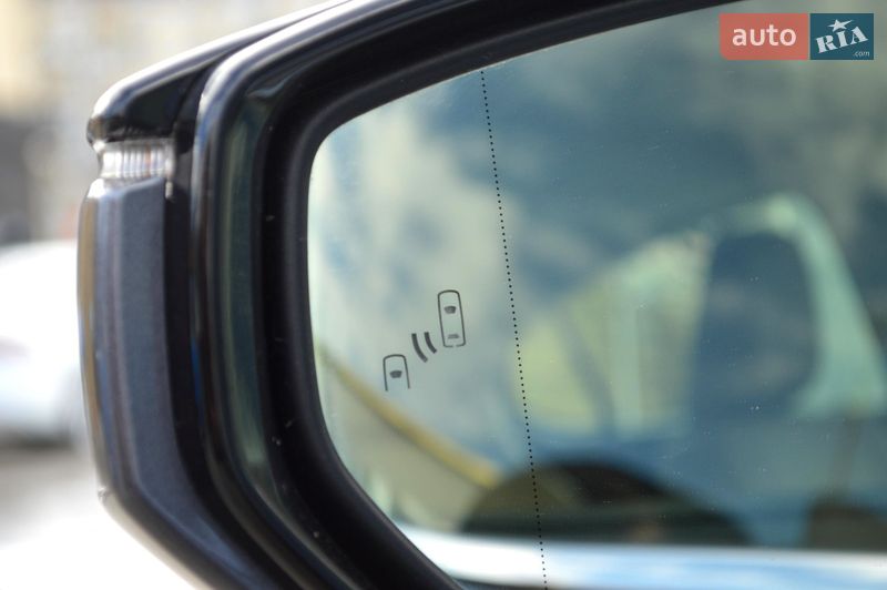 Седан Lexus ES 2019 в Одессе