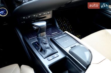 Седан Lexus ES 2019 в Одессе