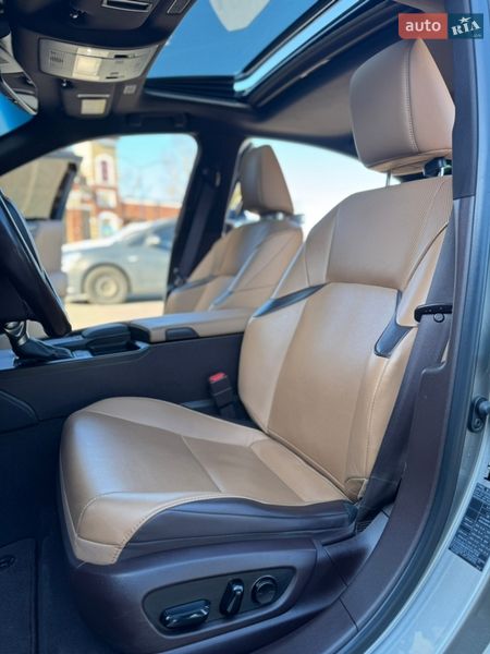 Седан Lexus ES 2020 в Києві фото 24 Седан Lexus ES 2020 в Києві