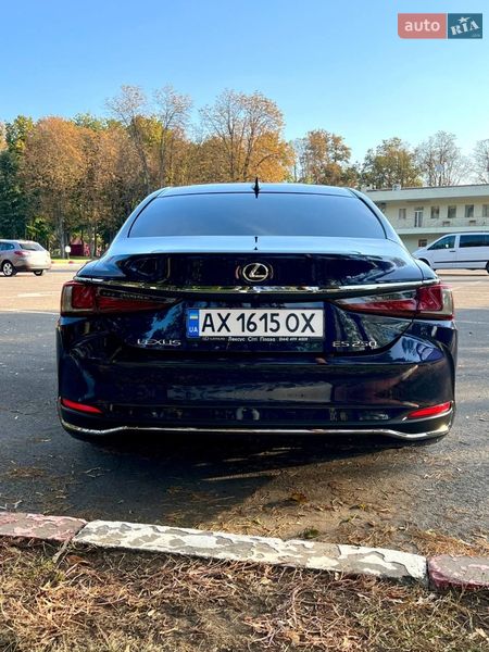 Седан Lexus ES 2018 в Одессе