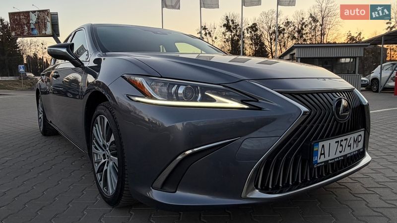 Седан Lexus ES 2020 в Житомире