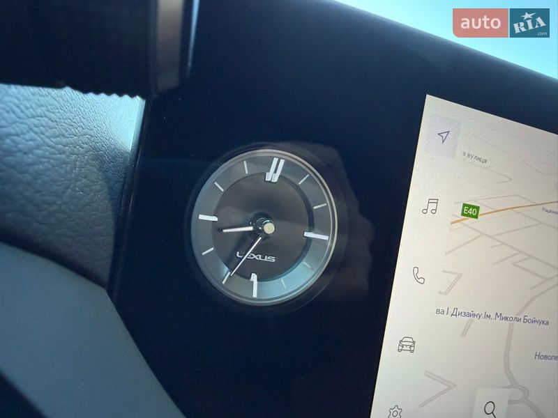 Седан Lexus ES 2024 в Києві