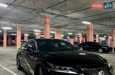 Седан Lexus ES 2021 в Киеве