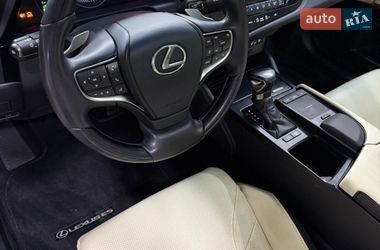Седан Lexus ES 2022 в Одессе
