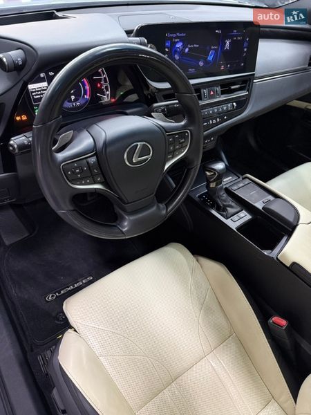 Седан Lexus ES 2022 в Одессе