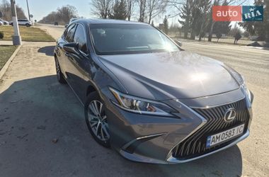 Седан Lexus ES 2019 в Звягелі