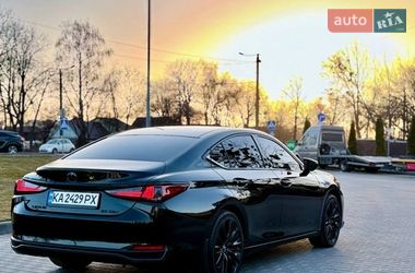 Седан Lexus ES 2021 в Києві