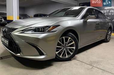 Седан Lexus ES 2022 в Киеве
