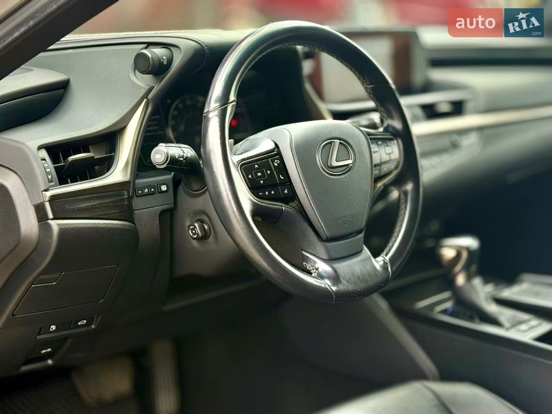 Седан Lexus ES 2020 в Києві фото 18 Седан Lexus ES 2020 в Києві