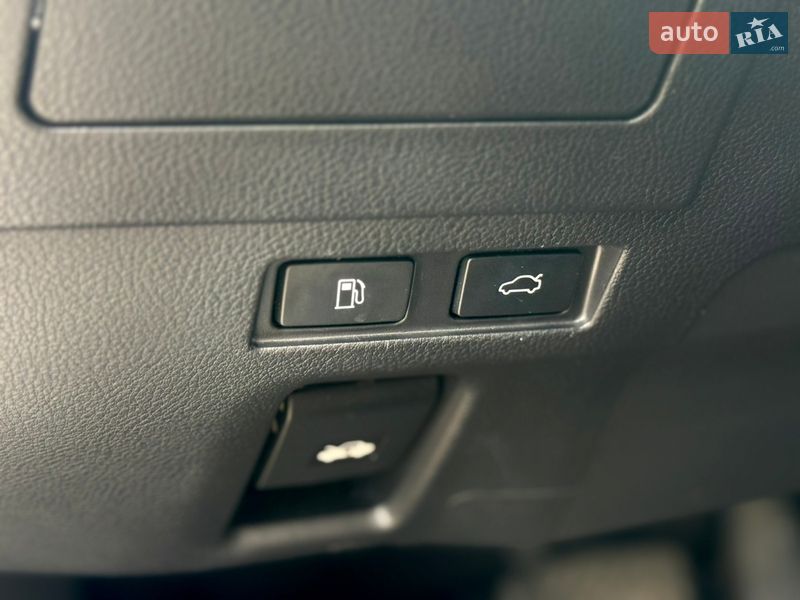 Седан Lexus ES 2020 в Києві фото 24 Седан Lexus ES 2020 в Києві