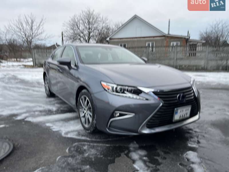 Седан Lexus ES 2017 в Харькове
