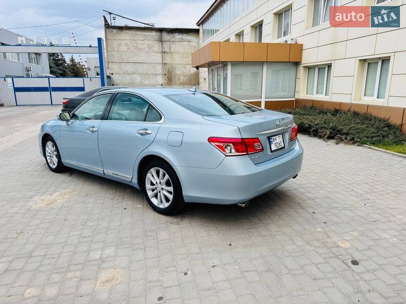 Седан Lexus ES 2010 в Николаеве