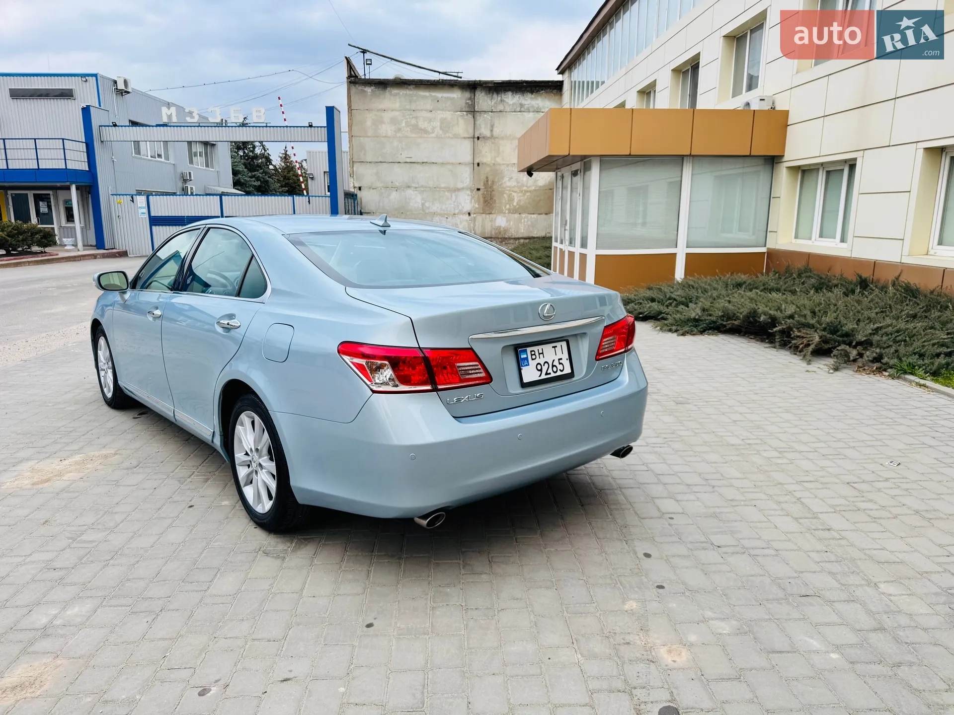2010 Lexus ES - мініатюра 7