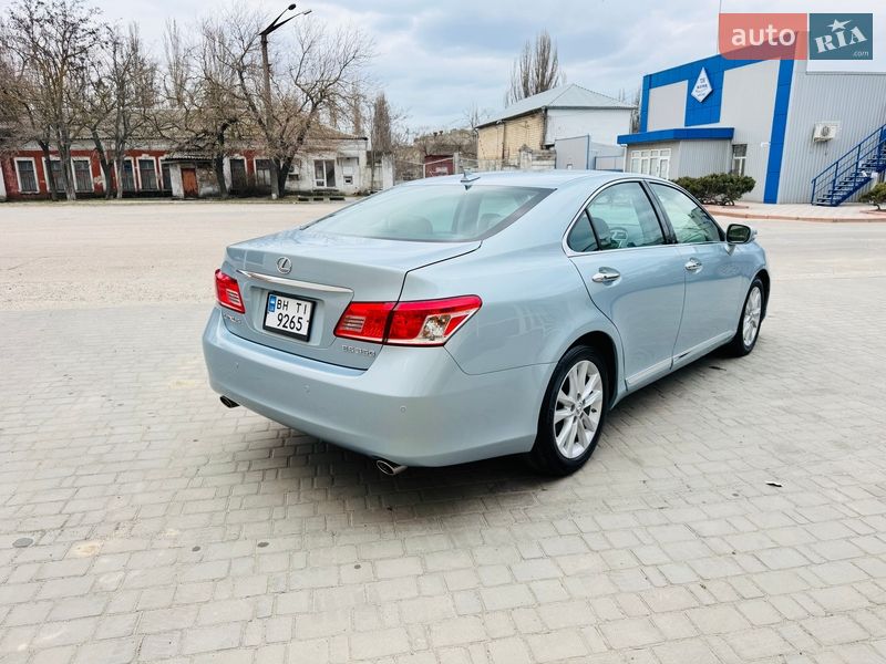 Седан Lexus ES 2010 в Николаеве