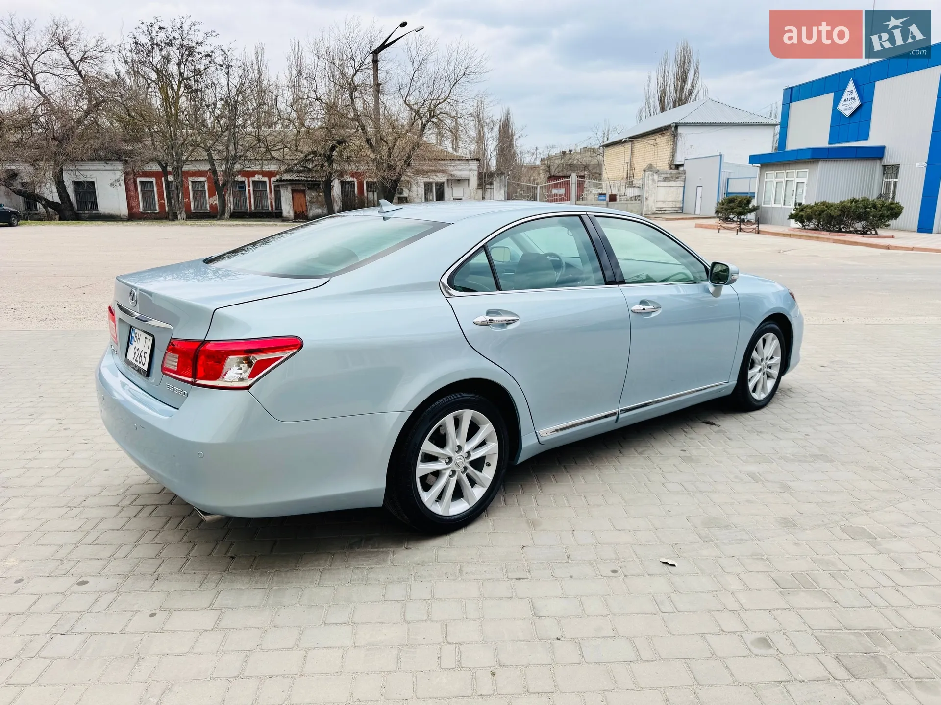 2010 Lexus ES - мініатюра 14