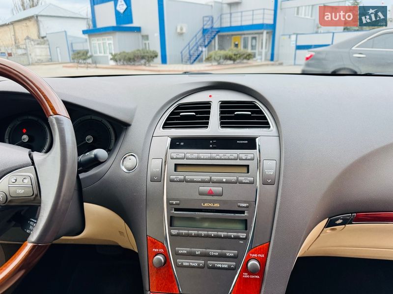 Седан Lexus ES 2010 в Николаеве