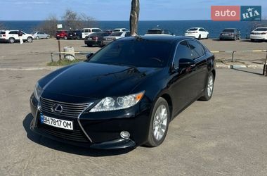 Седан Lexus ES 2015 в Одессе