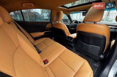 Седан Lexus ES 2023 в Киеве