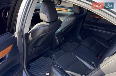 Седан Lexus ES 2013 в Днепре