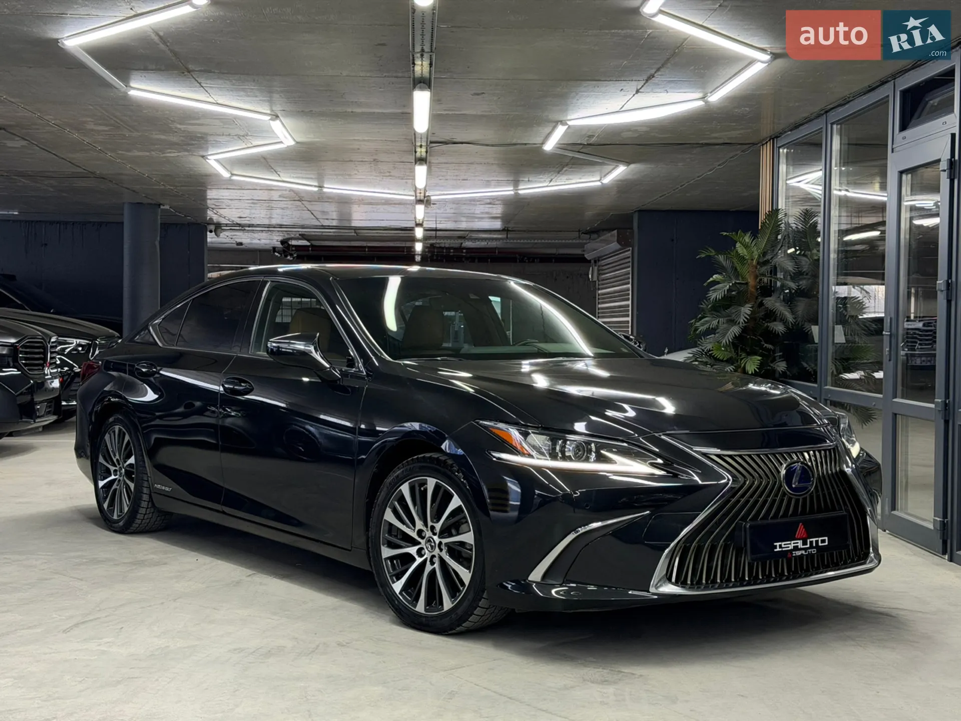 2019 Lexus ES - мініатюра 2