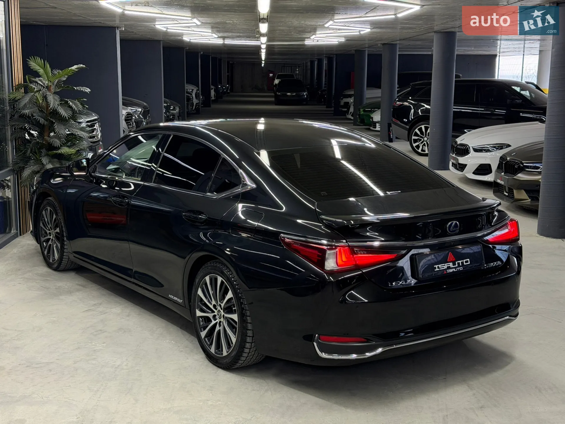 2019 Lexus ES - мініатюра 10