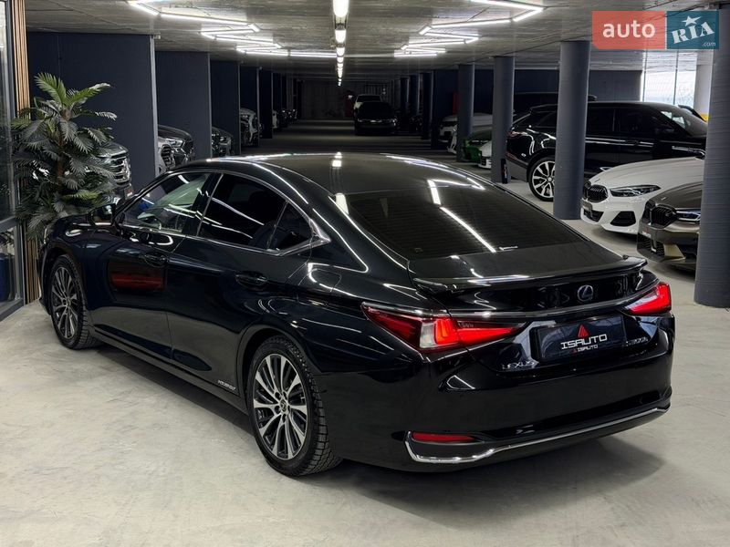 Седан Lexus ES 2019 в Одессе