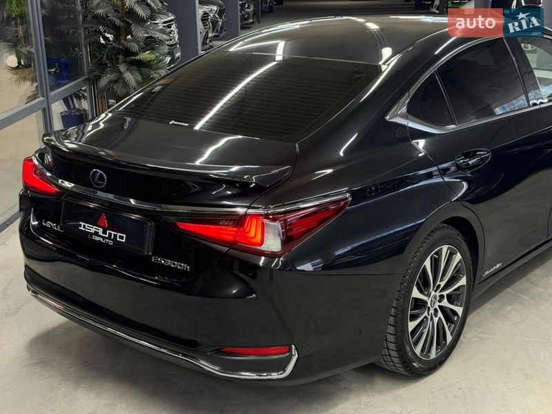 Седан Lexus ES 2019 в Одессе