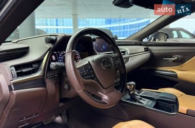 Седан Lexus ES 2019 в Одессе