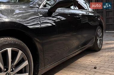 Седан Lexus ES 2020 в Новояворовске