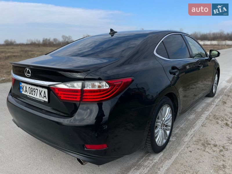 Седан Lexus ES 2014 в Киеве фото 5 Седан Lexus ES 2014 в Киеве