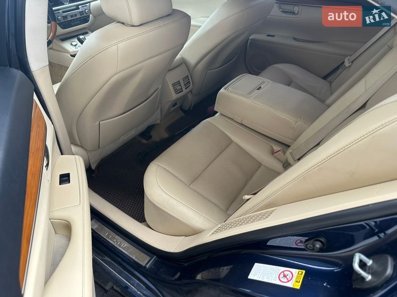 Седан Lexus ES 2014 в Болехові фото 7 Седан Lexus ES 2014 в Болехові