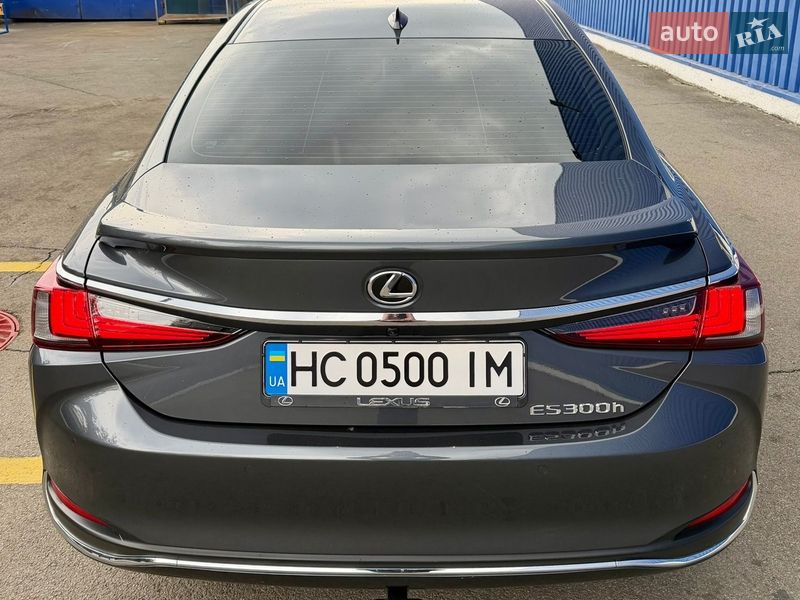Седан Lexus ES 2023 в Львове фото 26 Седан Lexus ES 2023 в Львове