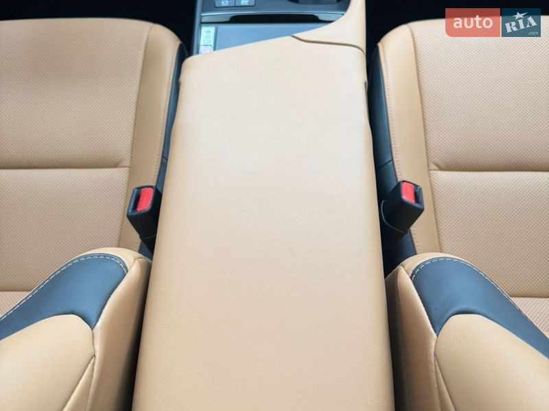 Седан Lexus ES 2023 в Львове фото 51 Седан Lexus ES 2023 в Львове