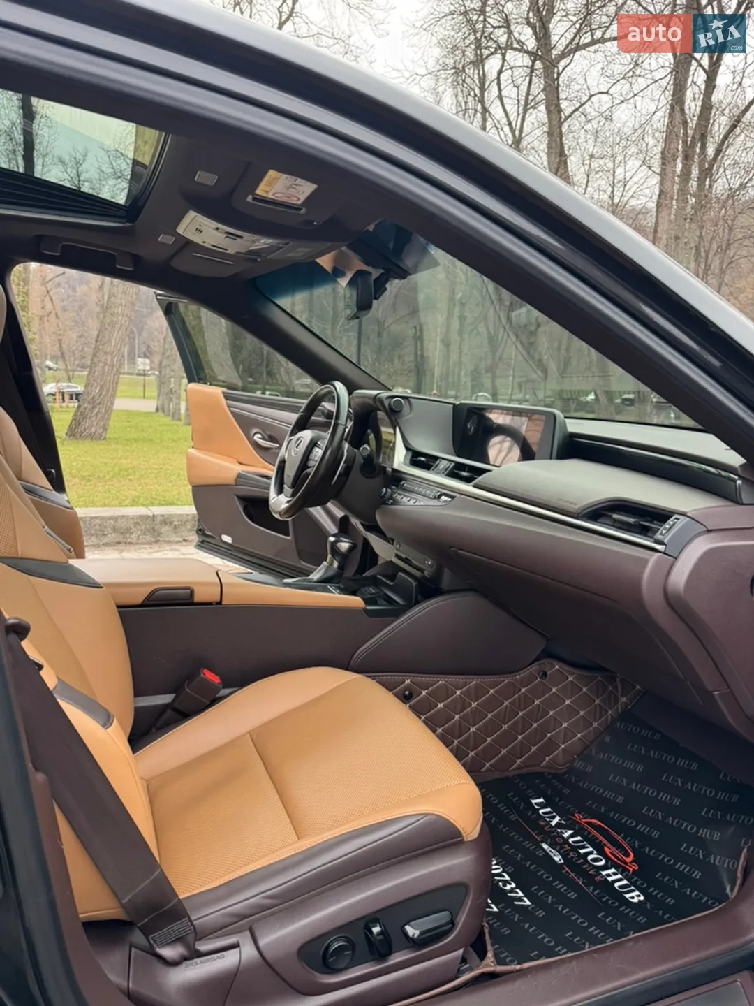 2018 Lexus ES - мініатюра 17