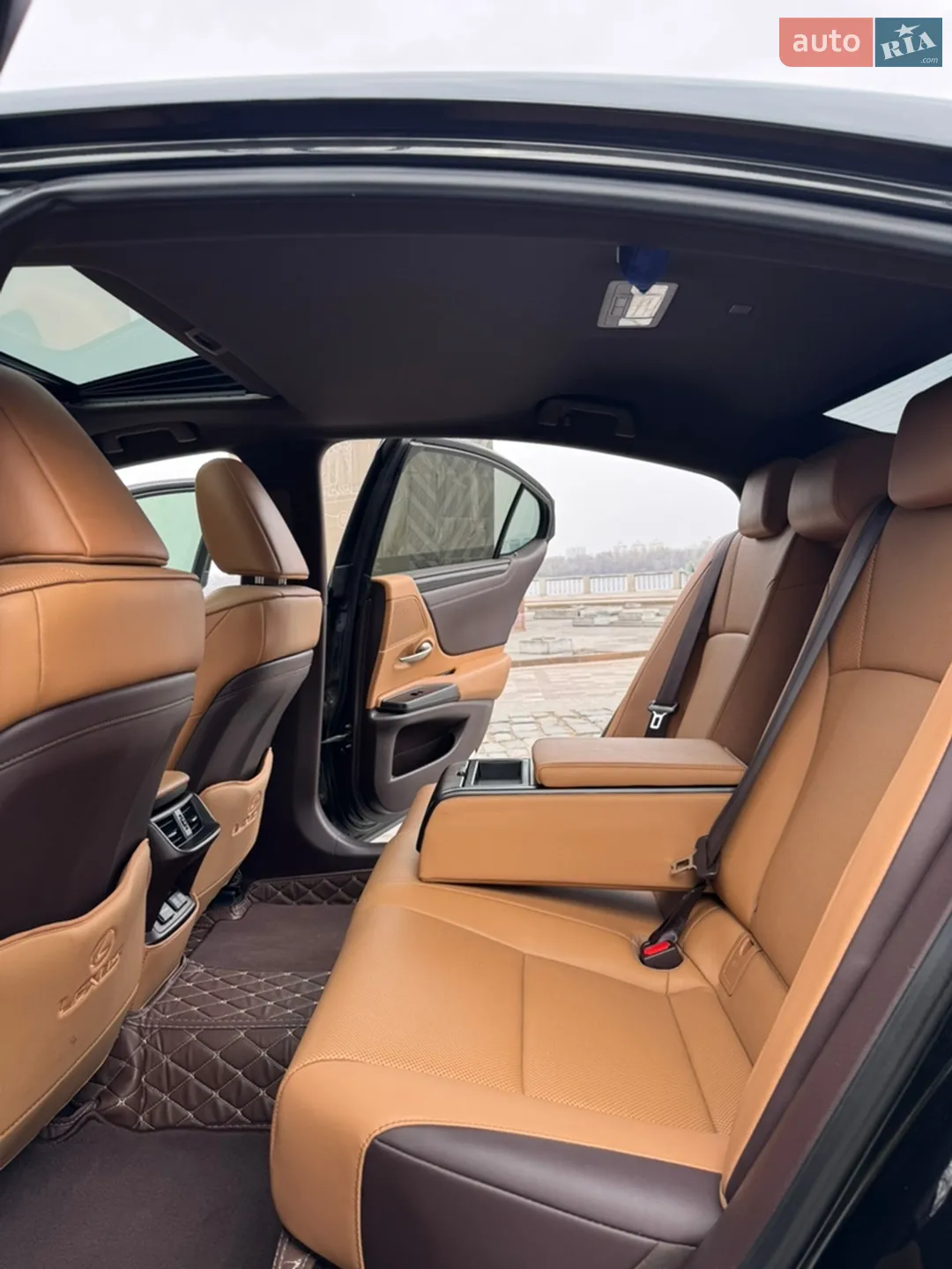 2018 Lexus ES - мініатюра 40