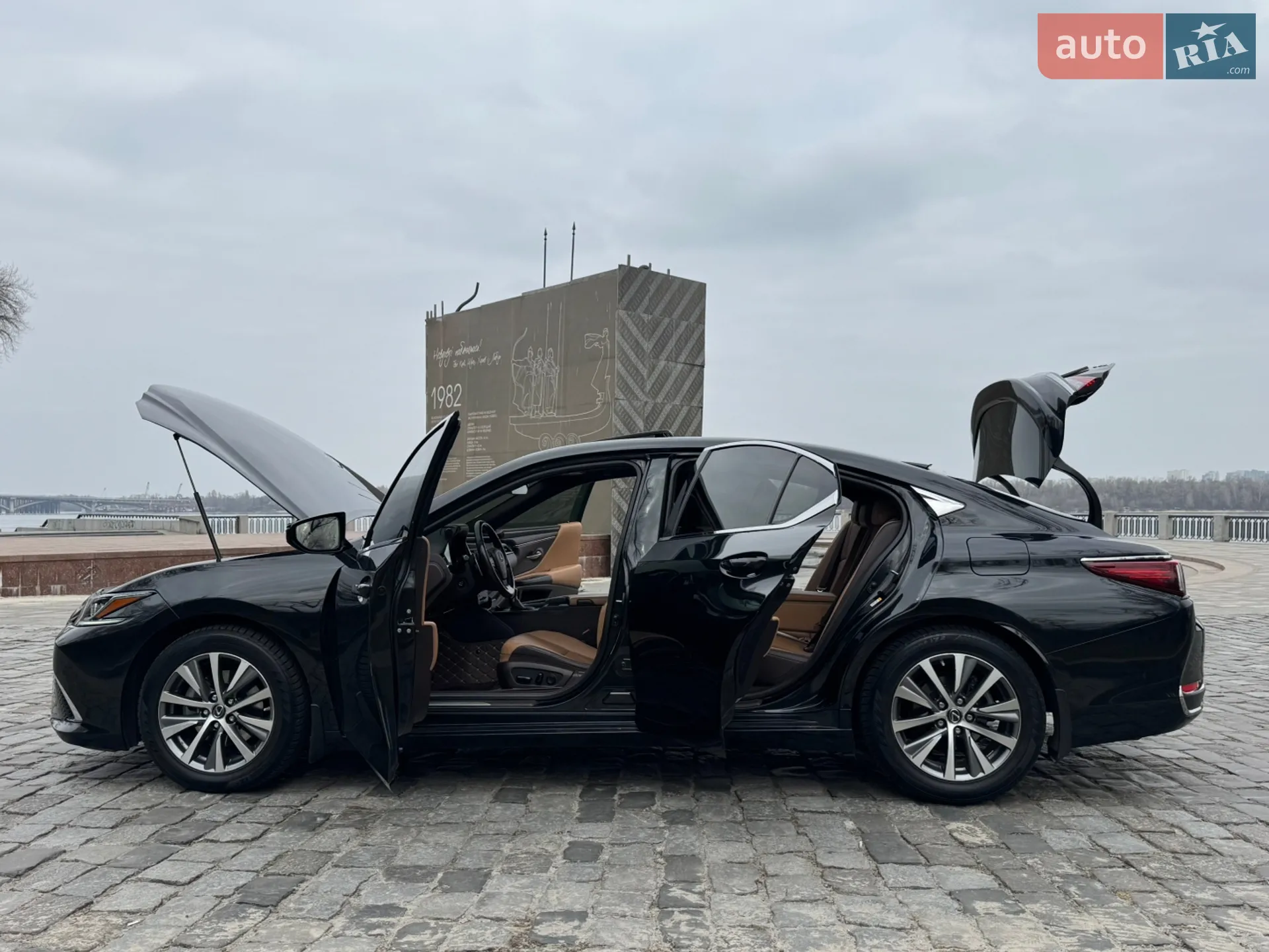 2018 Lexus ES - мініатюра 91