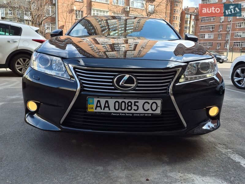 Седан Lexus ES 2012 в Киеве фото 7 Седан Lexus ES 2012 в Киеве